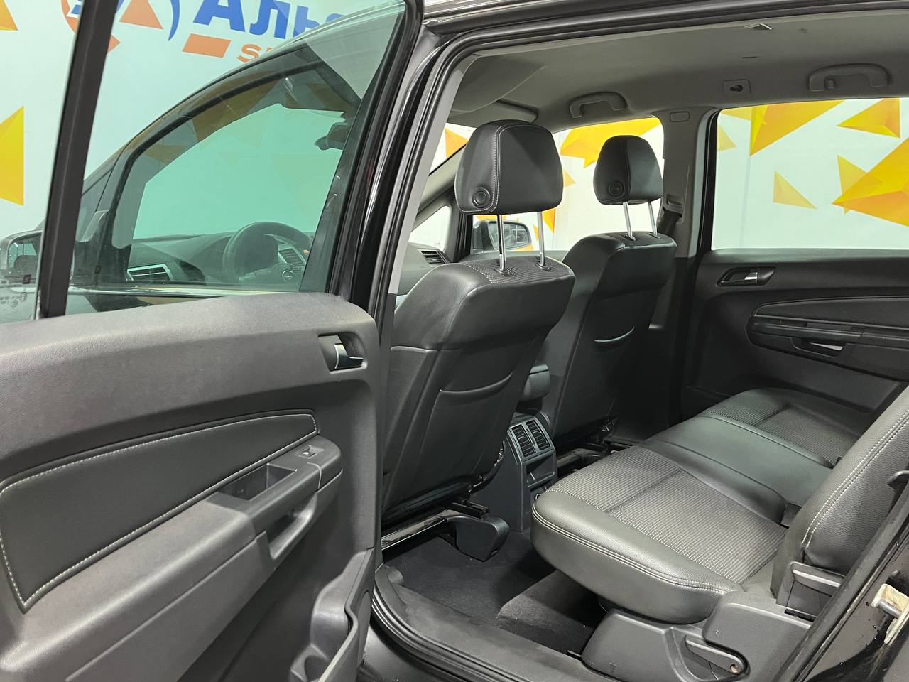 OPEL ZAFIRA