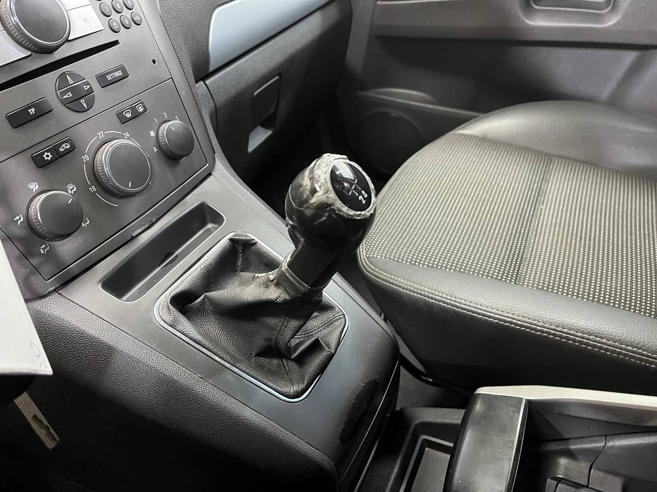 OPEL ZAFIRA