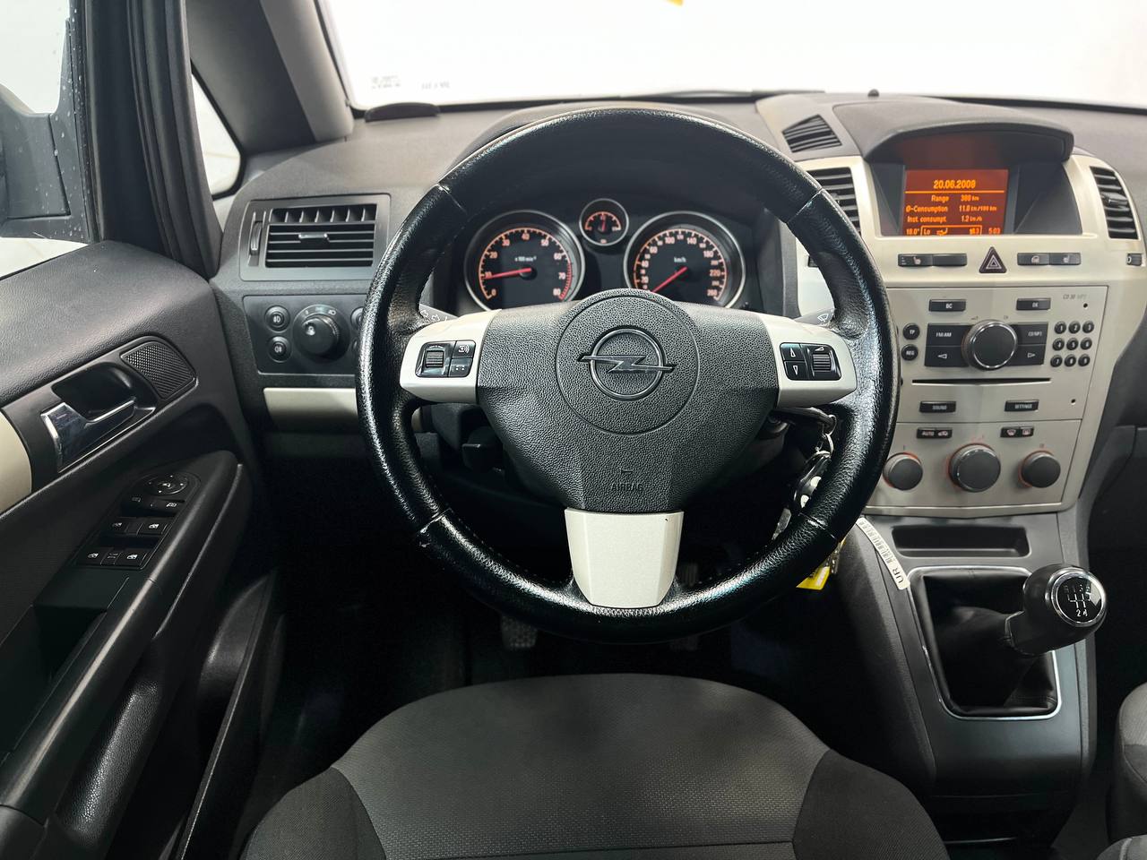 OPEL ZAFIRA