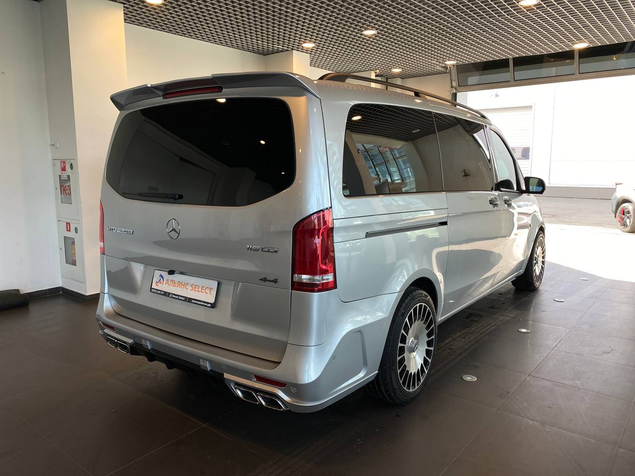 MERCEDES-BENZ VITO
