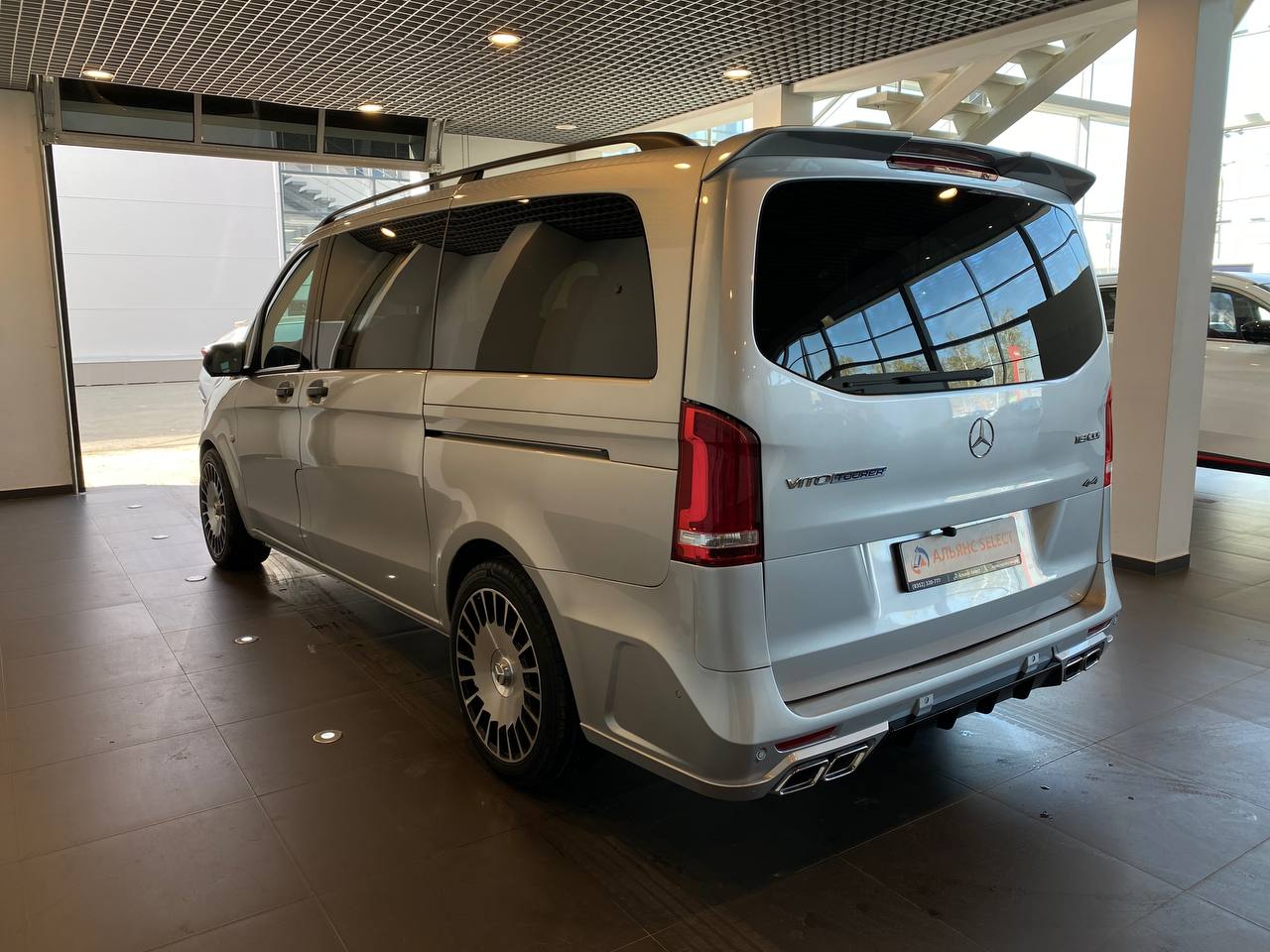 MERCEDES-BENZ VITO
