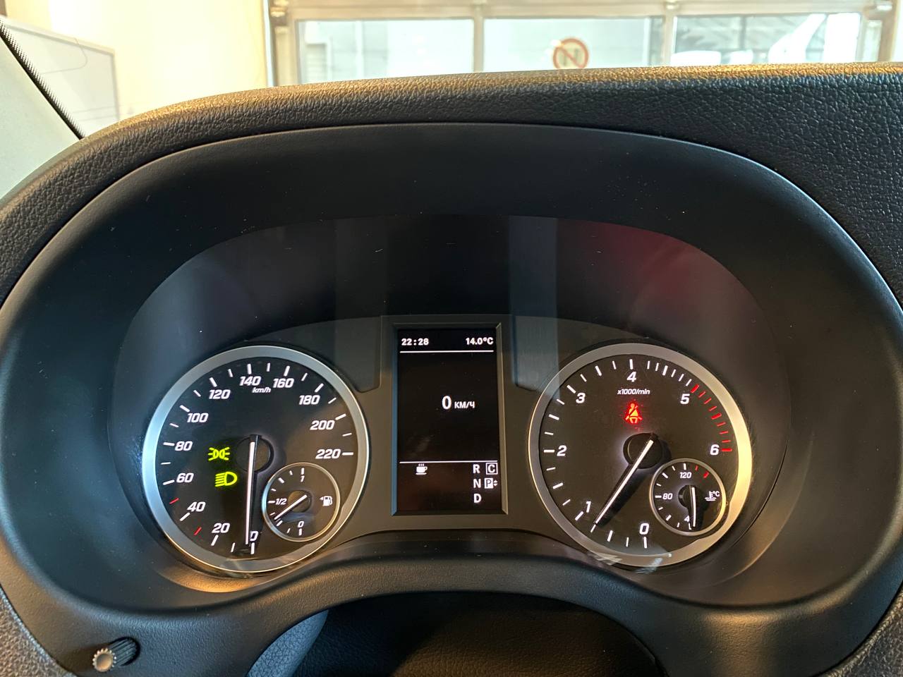MERCEDES-BENZ VITO
