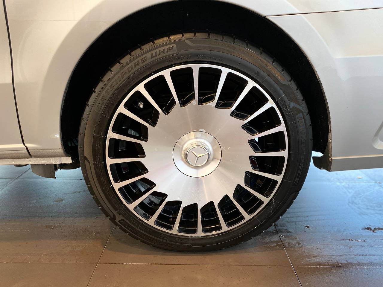 MERCEDES-BENZ VITO