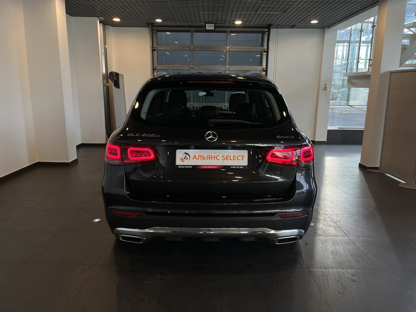 MERCEDES-BENZ GLC