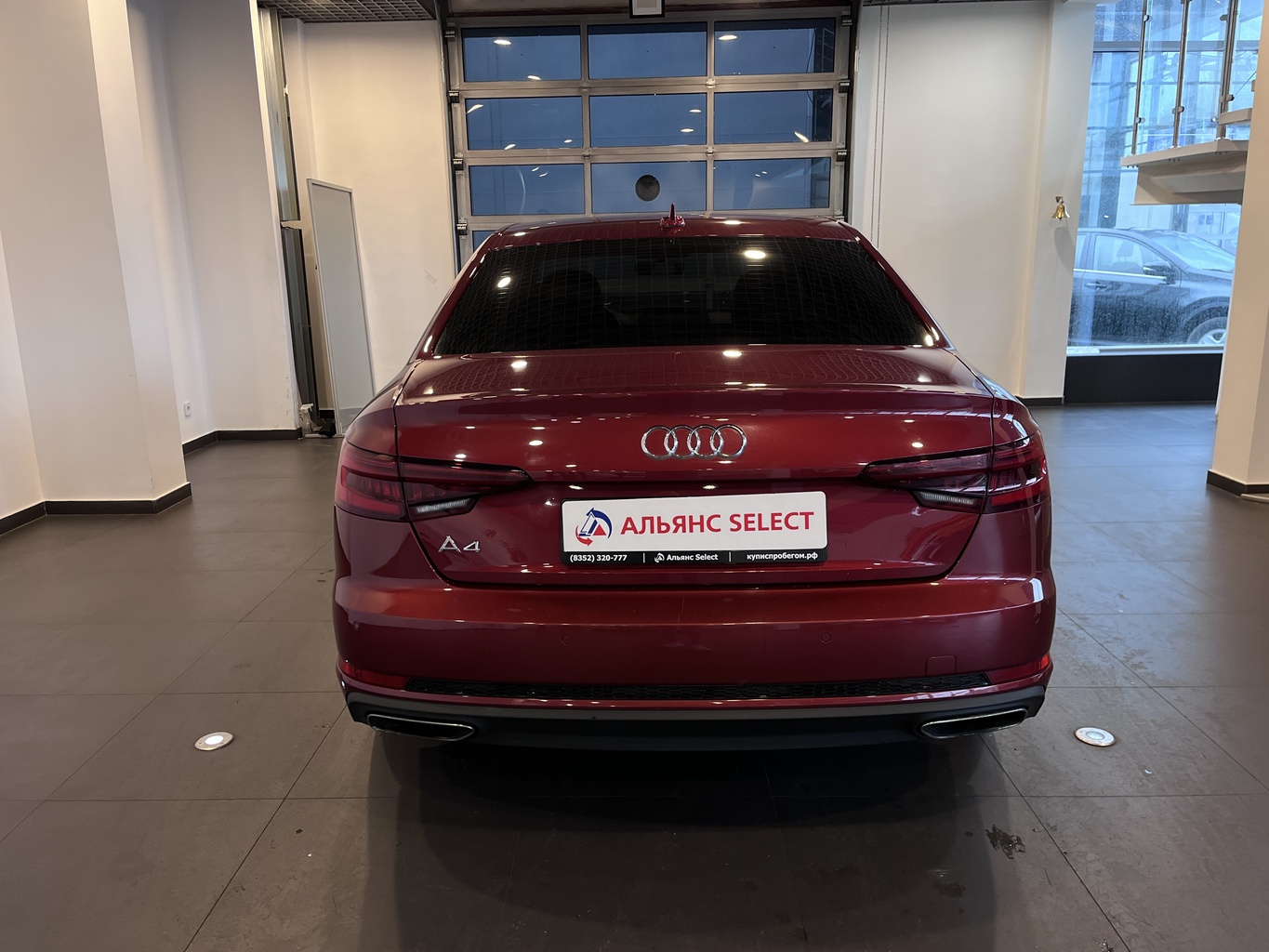 AUDI A4