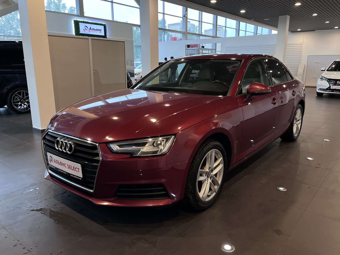 AUDI A4