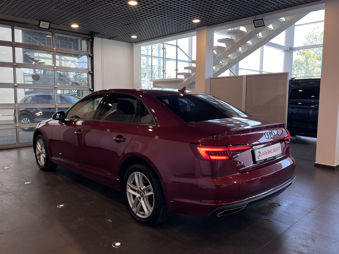 AUDI A4