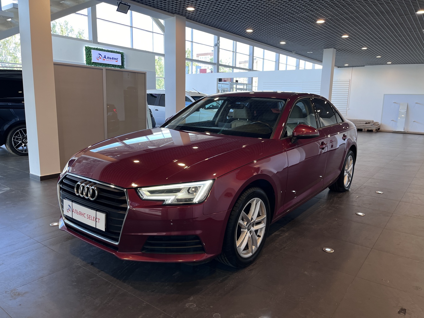 AUDI A4