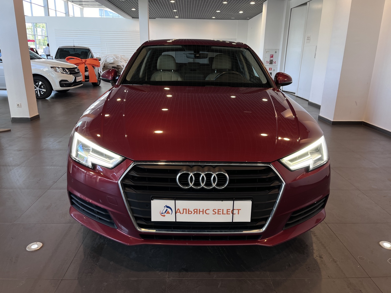 AUDI A4