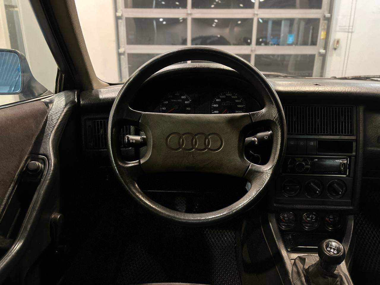AUDI 80