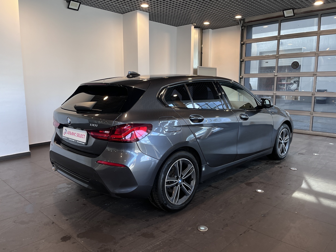 BMW 118I