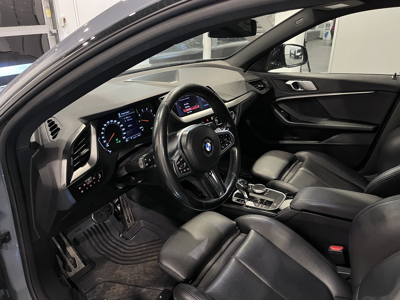 BMW 218I