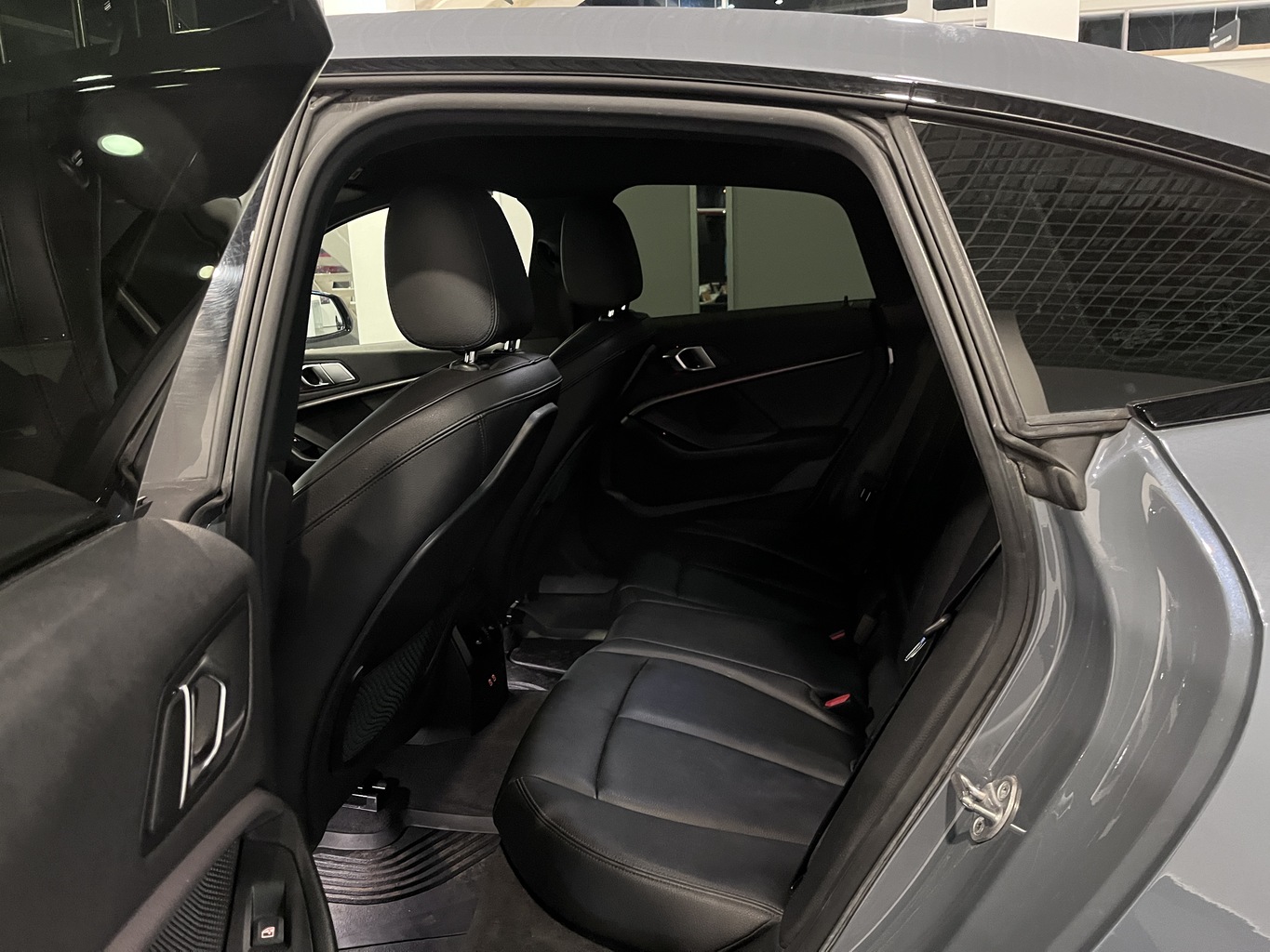 BMW 218I