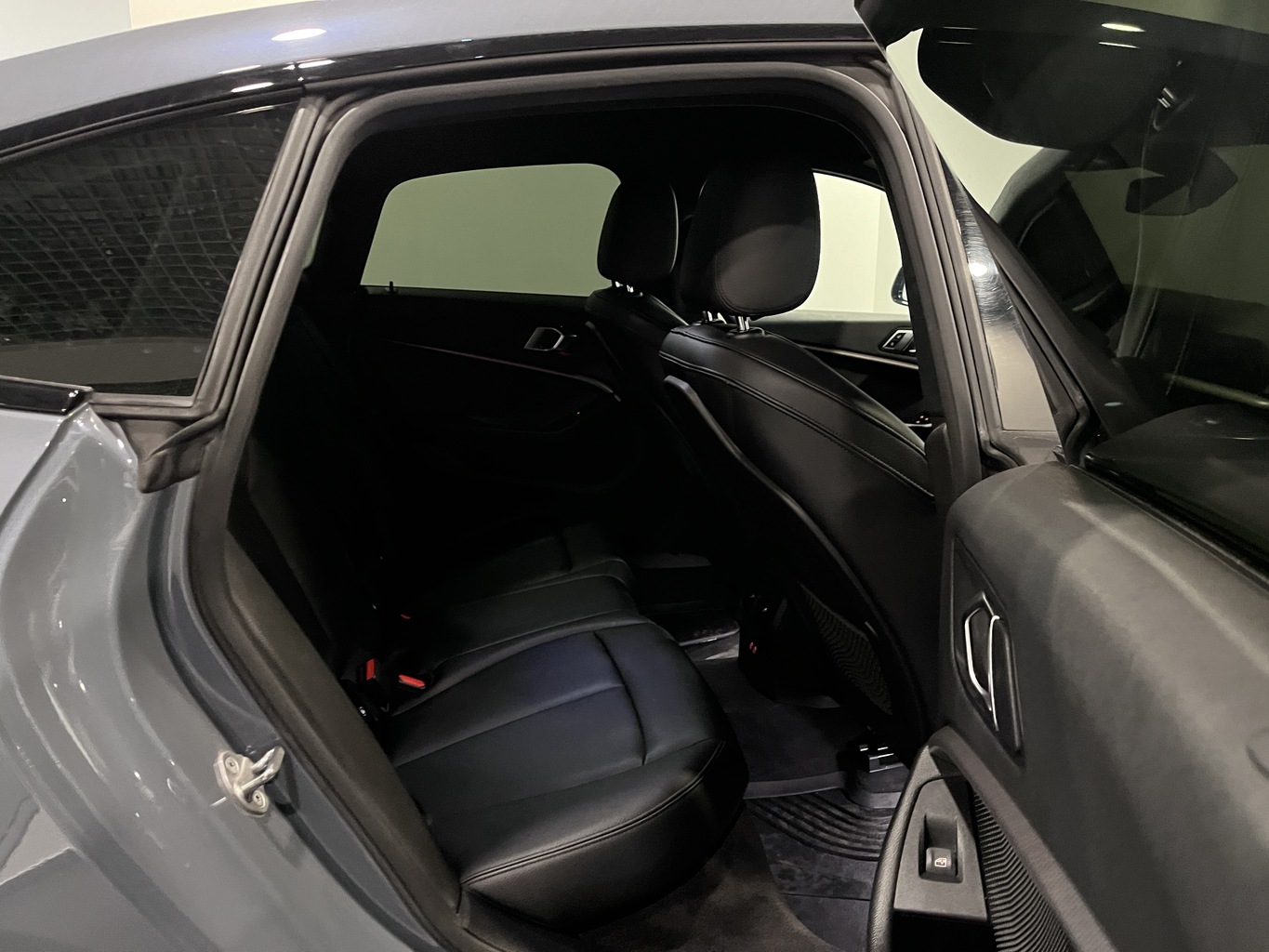 BMW 218I