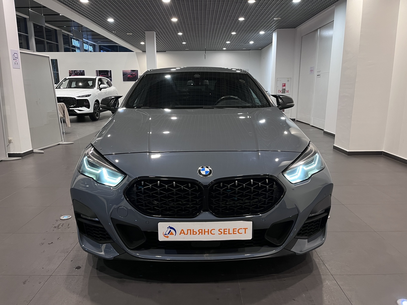 BMW 218I