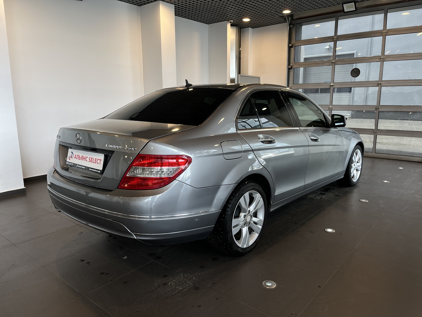 MERCEDES-BENZ B