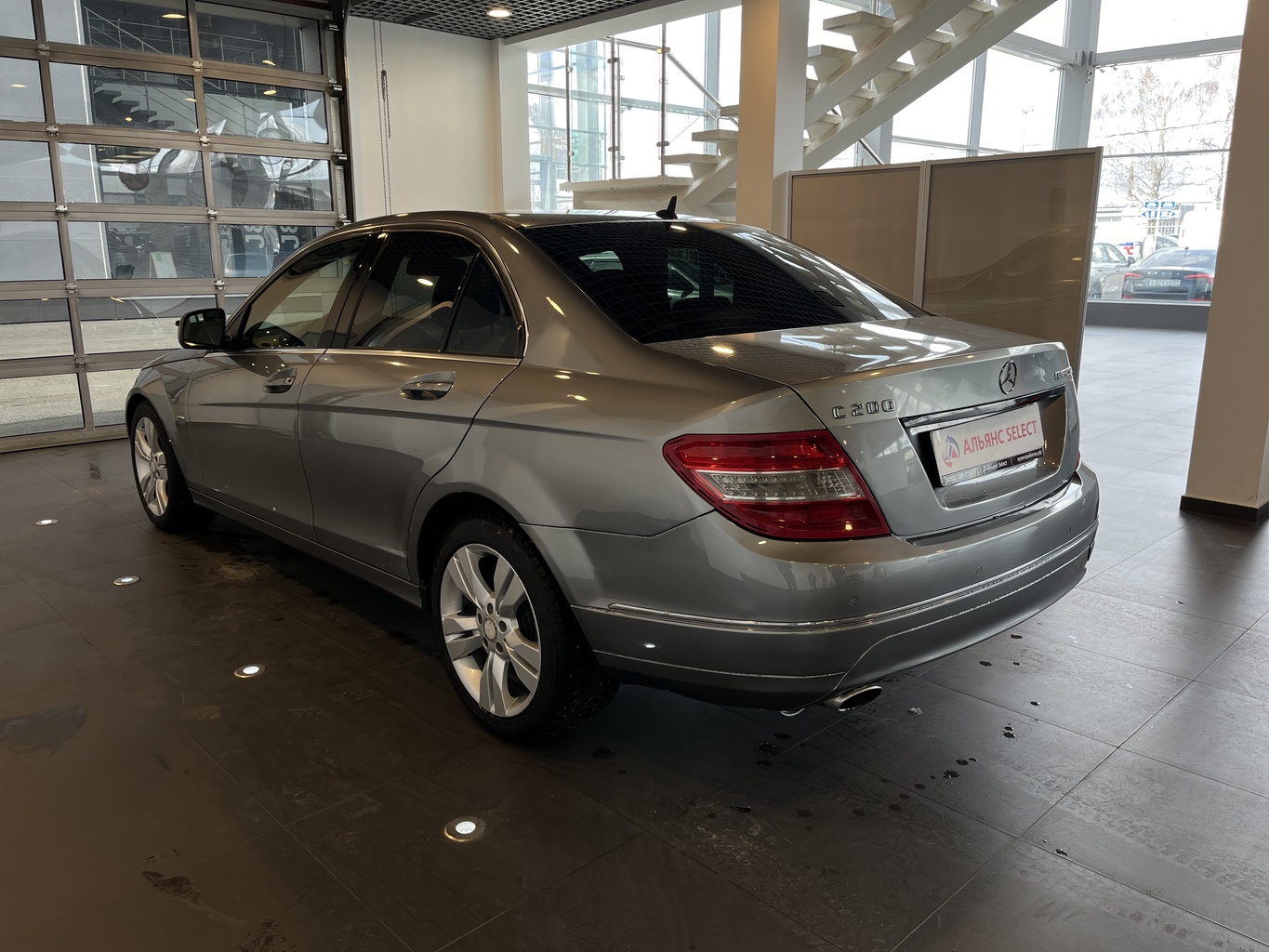 MERCEDES-BENZ B