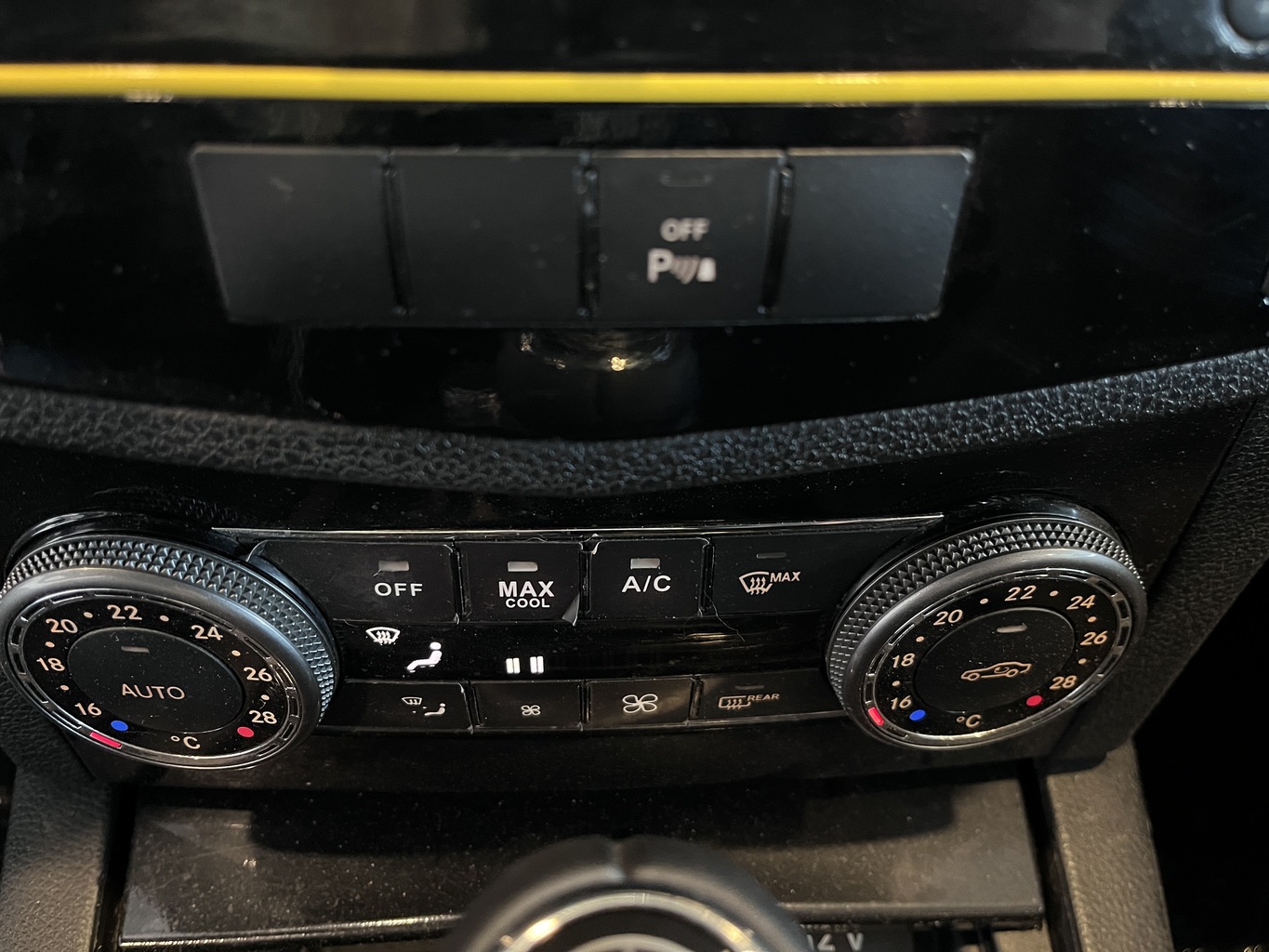 MERCEDES-BENZ B