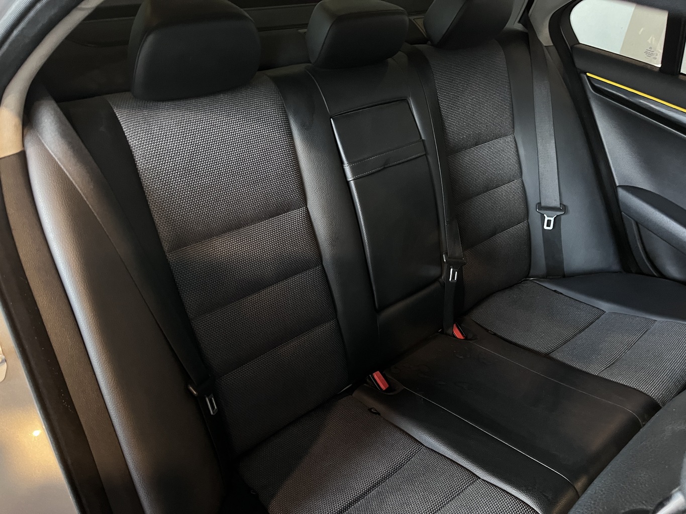 MERCEDES-BENZ B