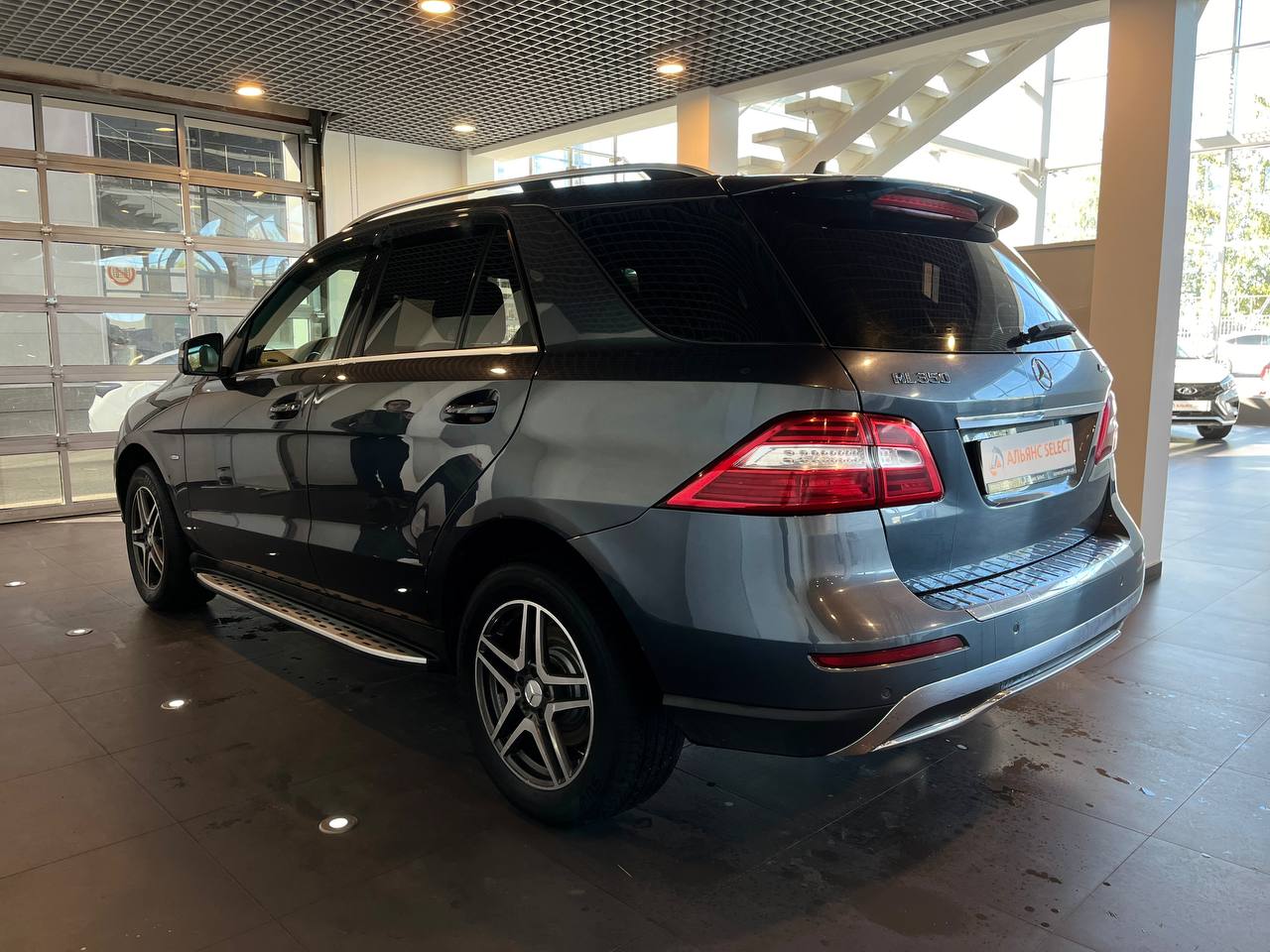 MERCEDES-BENZ ML