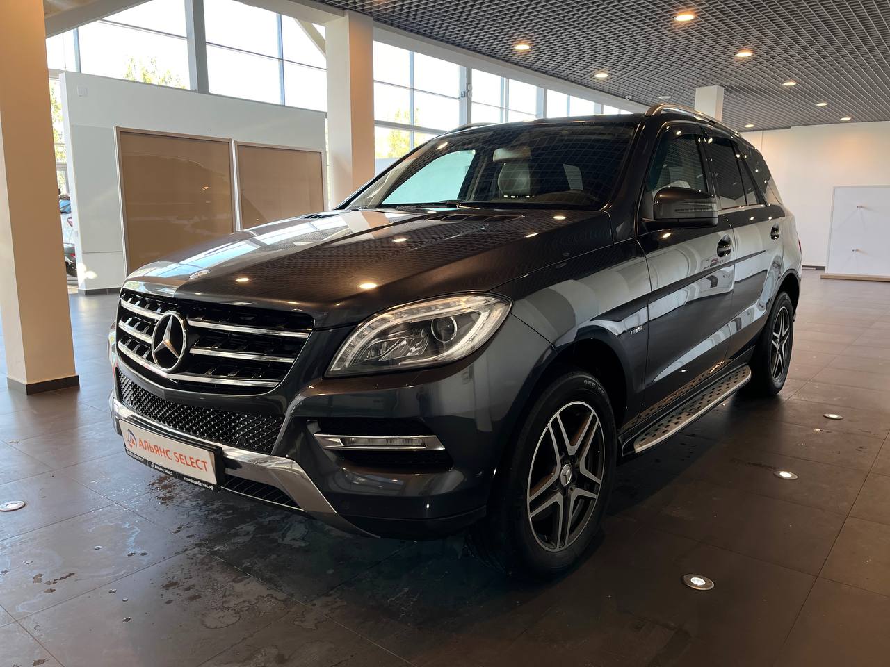 MERCEDES-BENZ ML