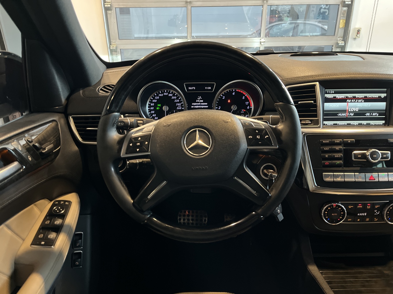 MERCEDES-BENZ GL