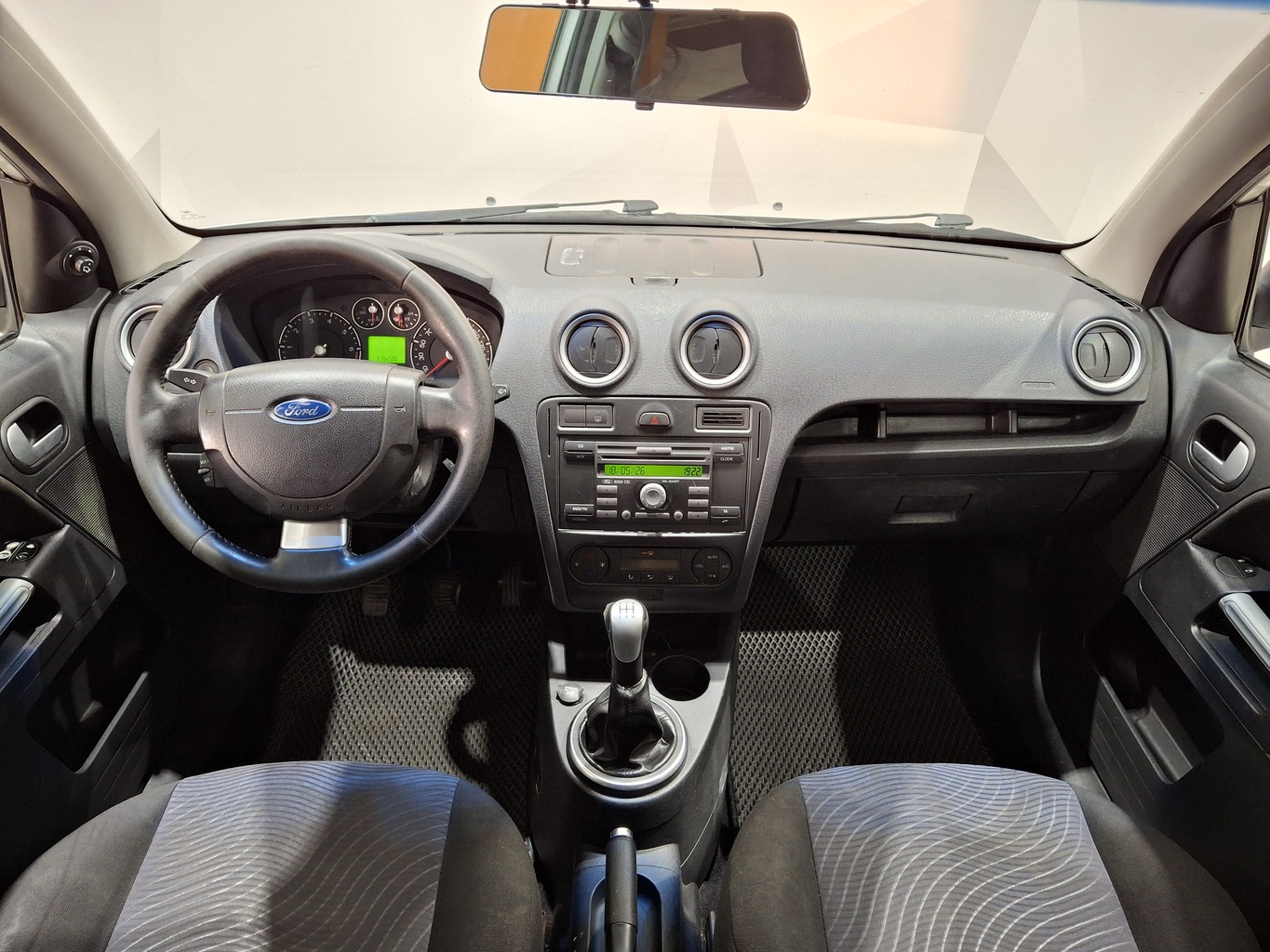 FORD FUSION