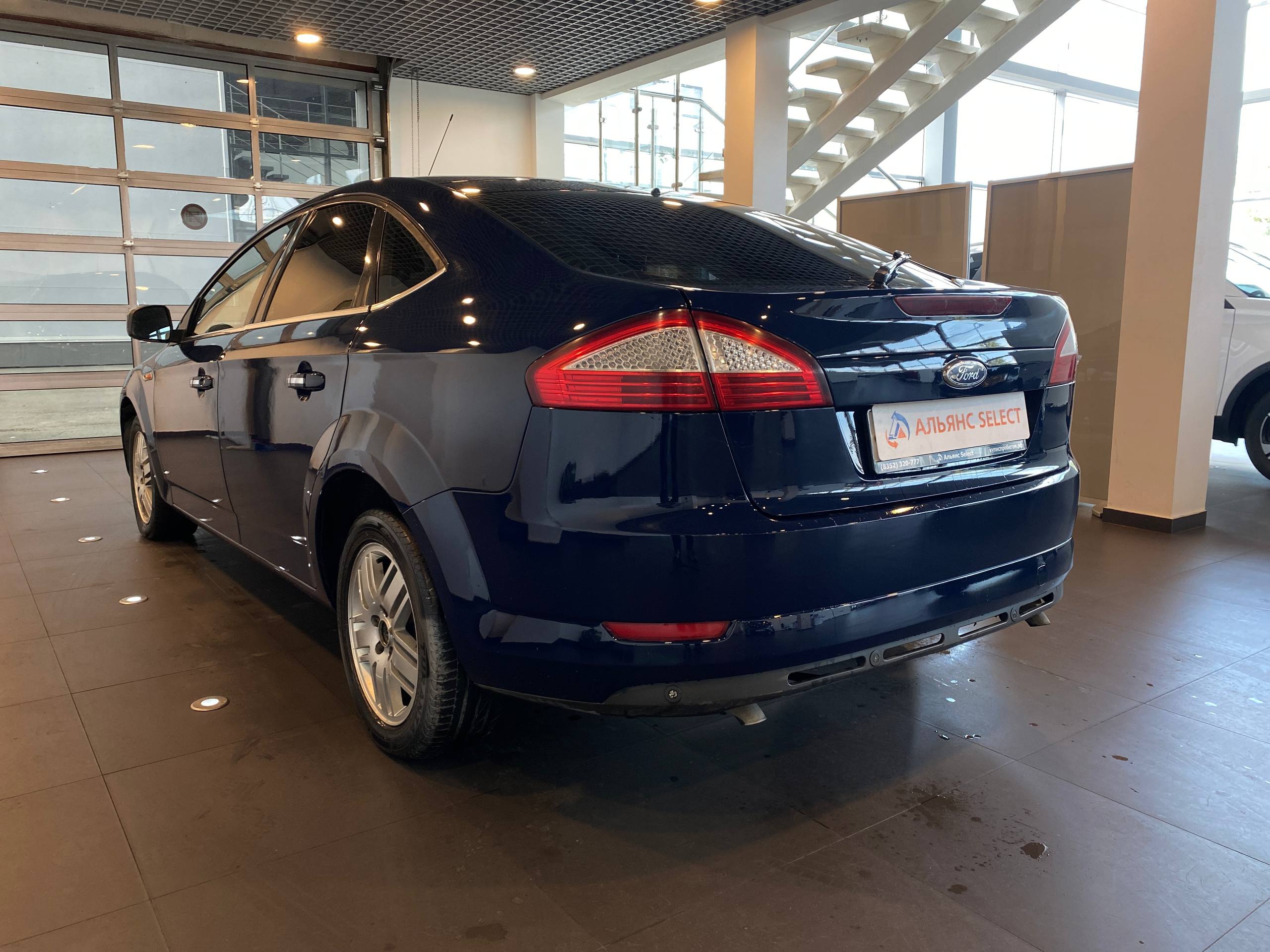 FORD MONDEO