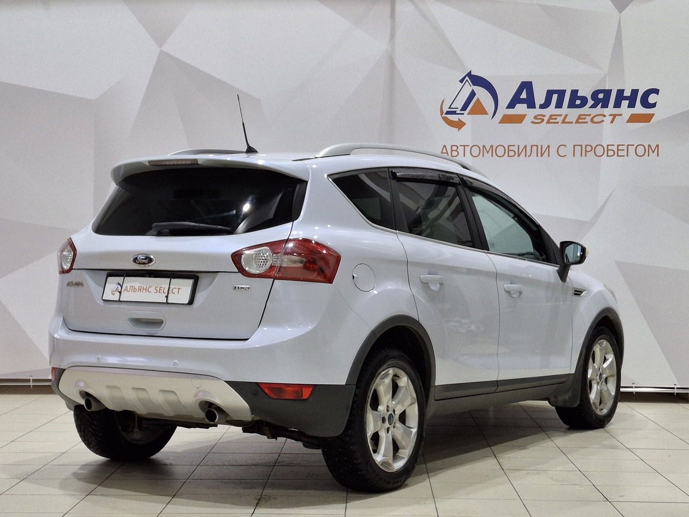 FORD KUGA