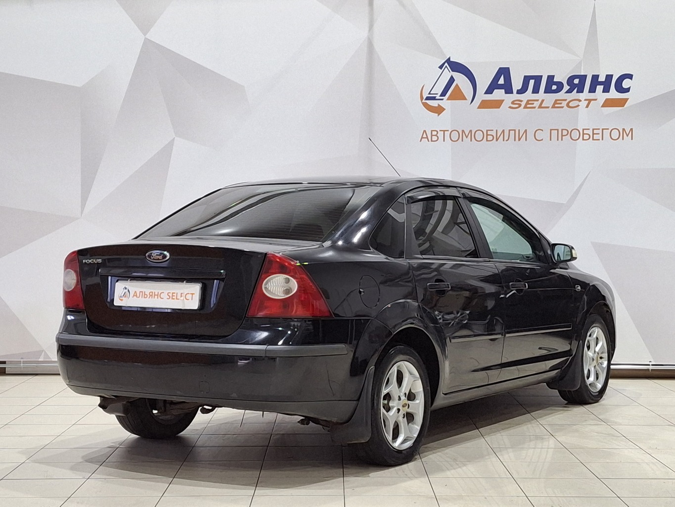 FORD FOCUS