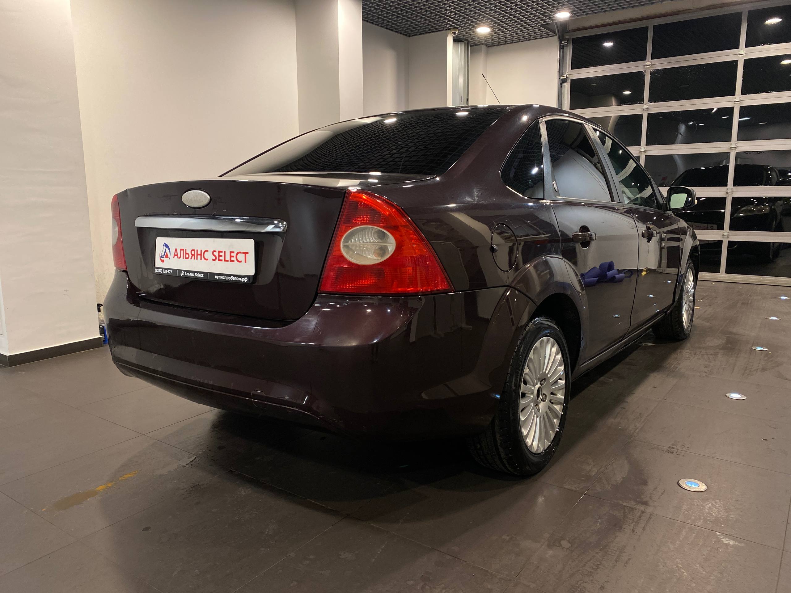FORD FOCUS