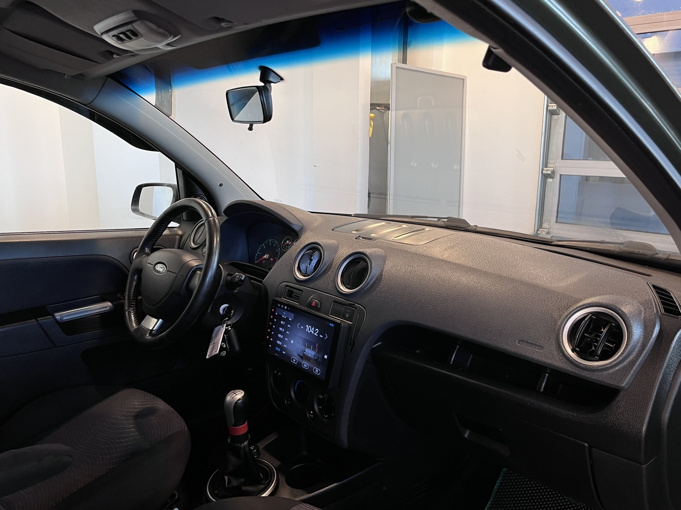 FORD FUSION