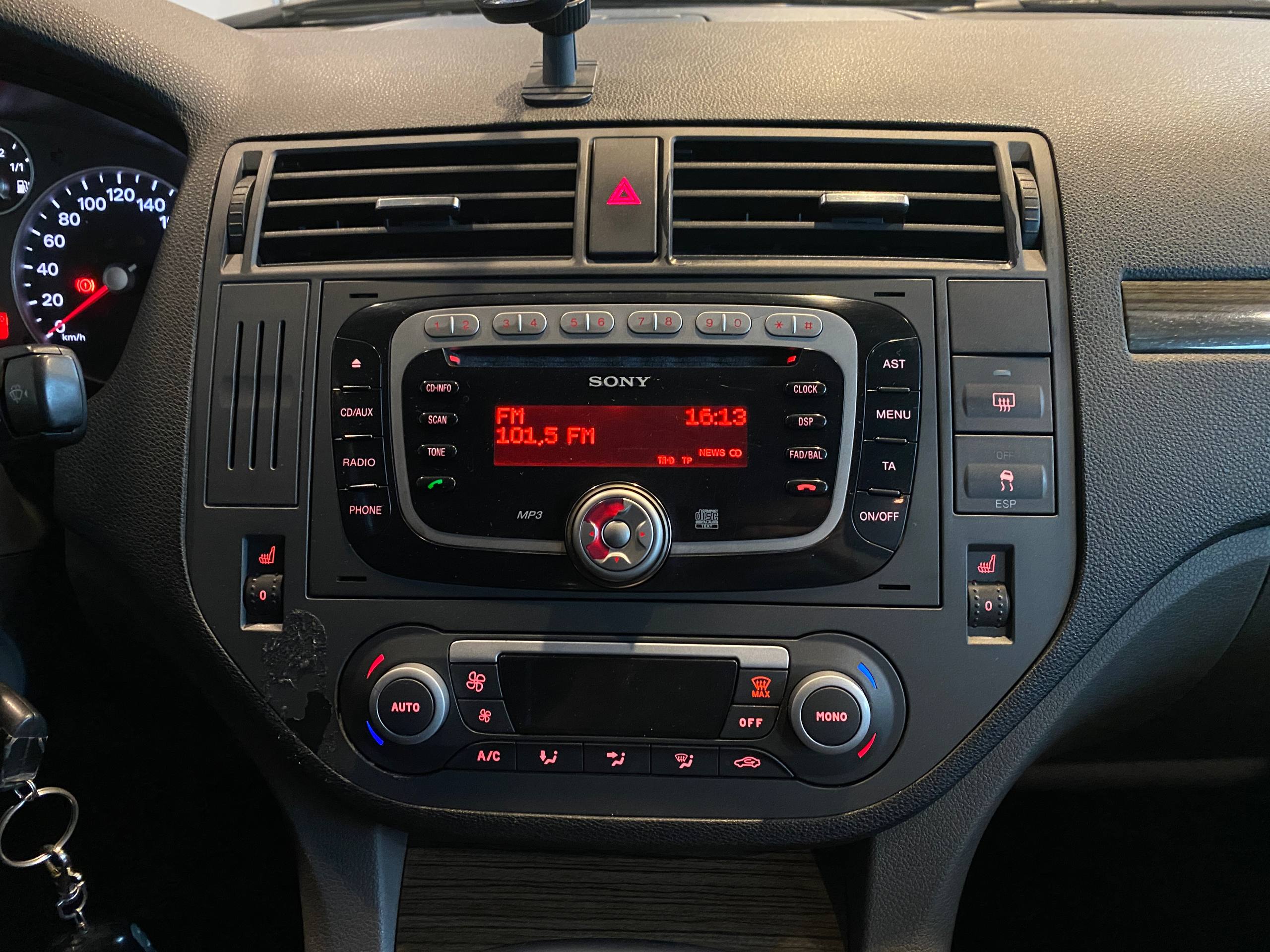 FORD S-MAX