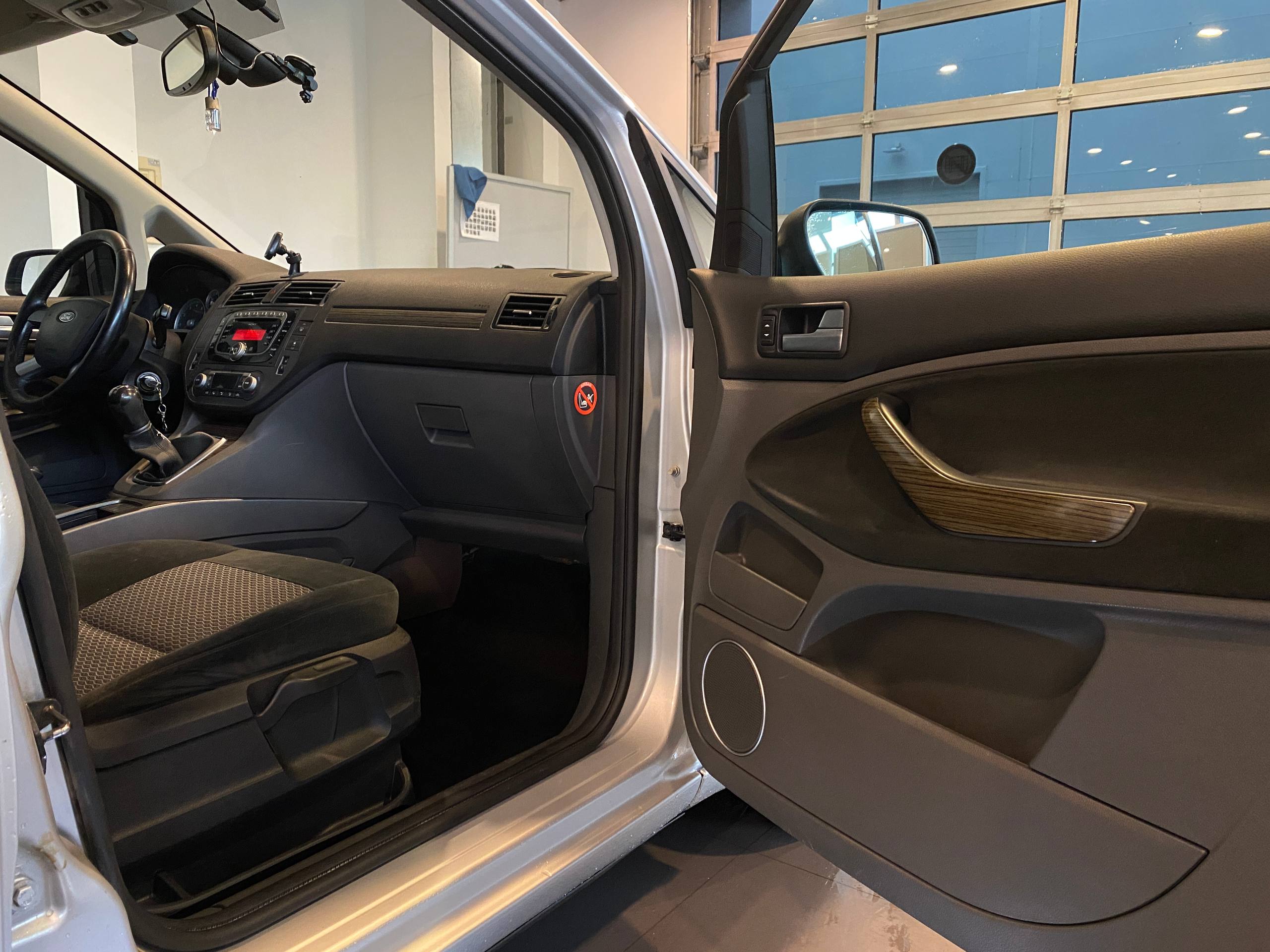 FORD S-MAX