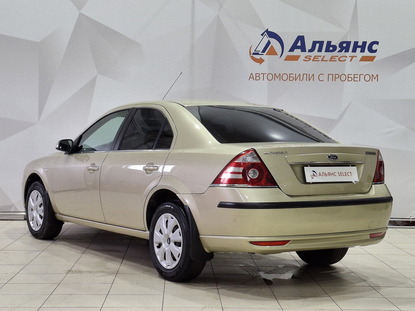 FORD MONDEO