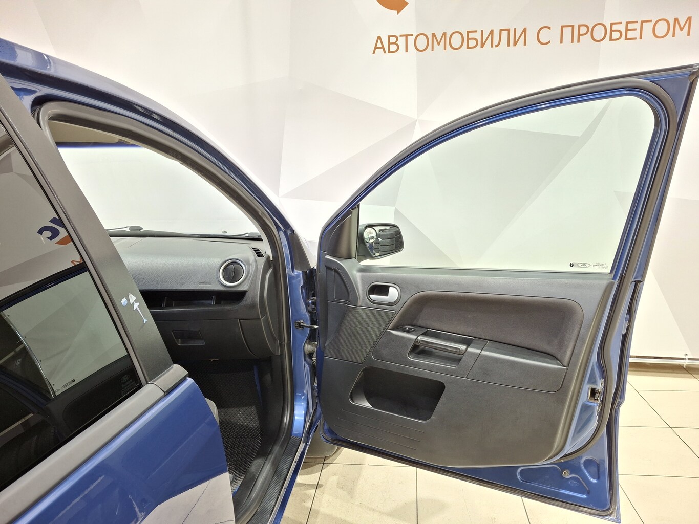 FORD FUSION