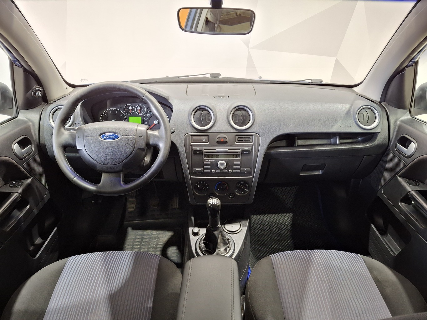 FORD FUSION