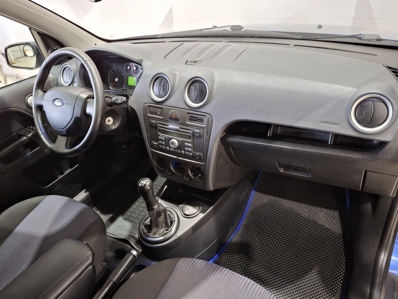 FORD FUSION