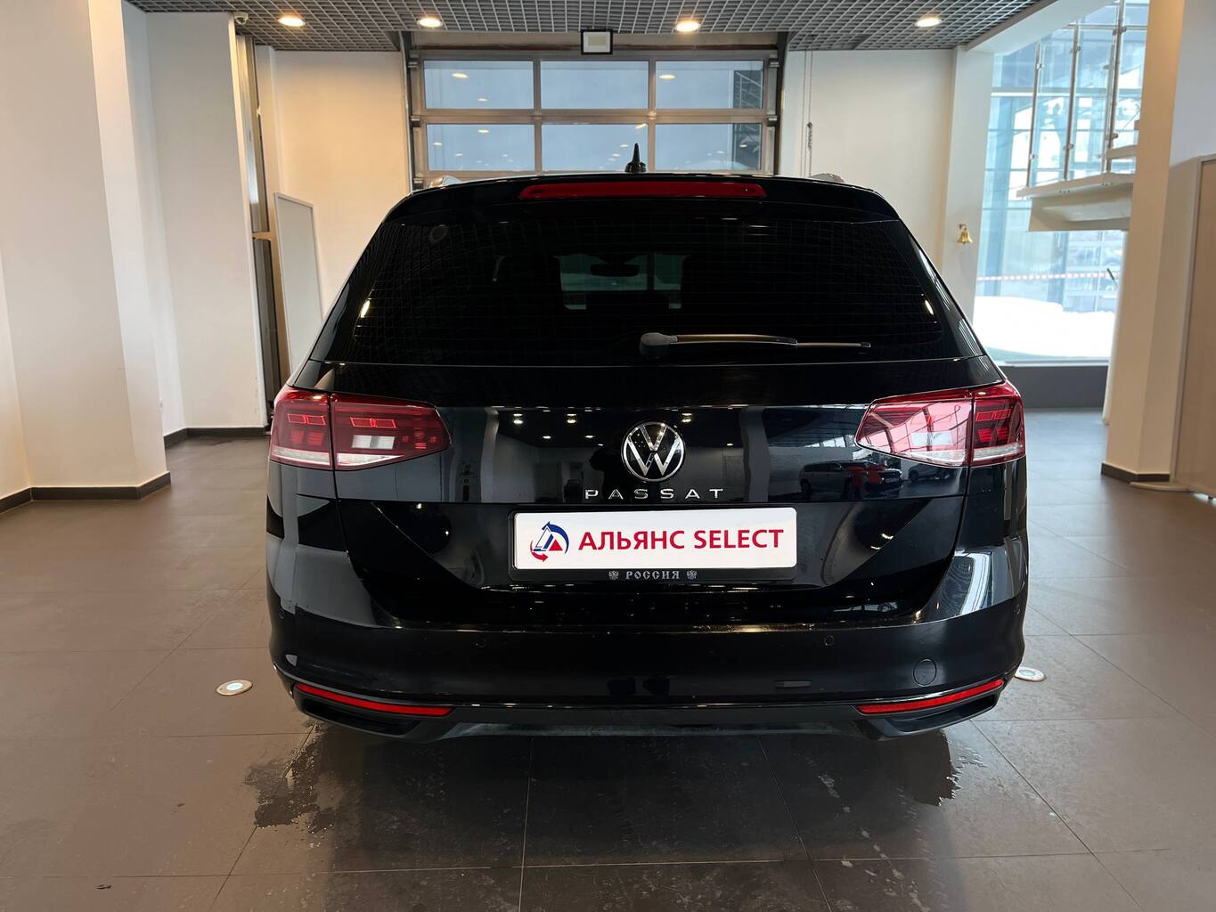 VOLKSWAGEN PASSAT