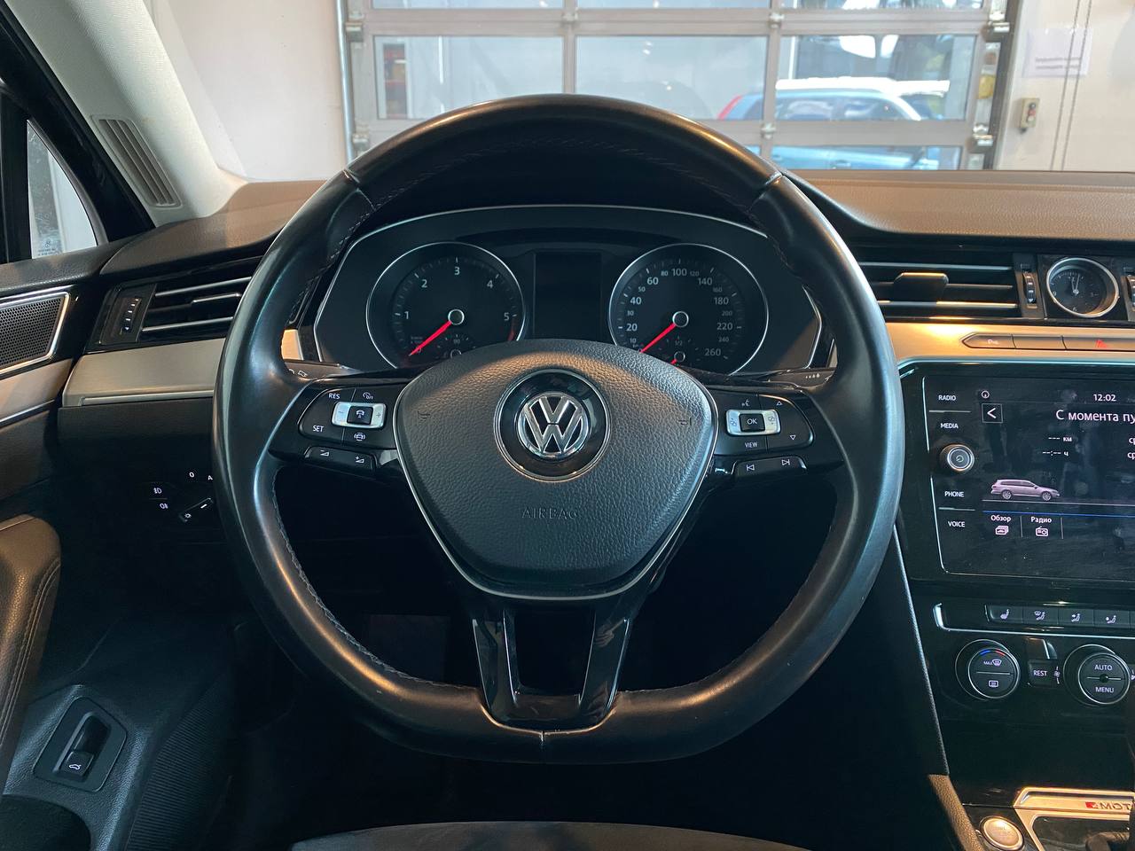VOLKSWAGEN PASSAT