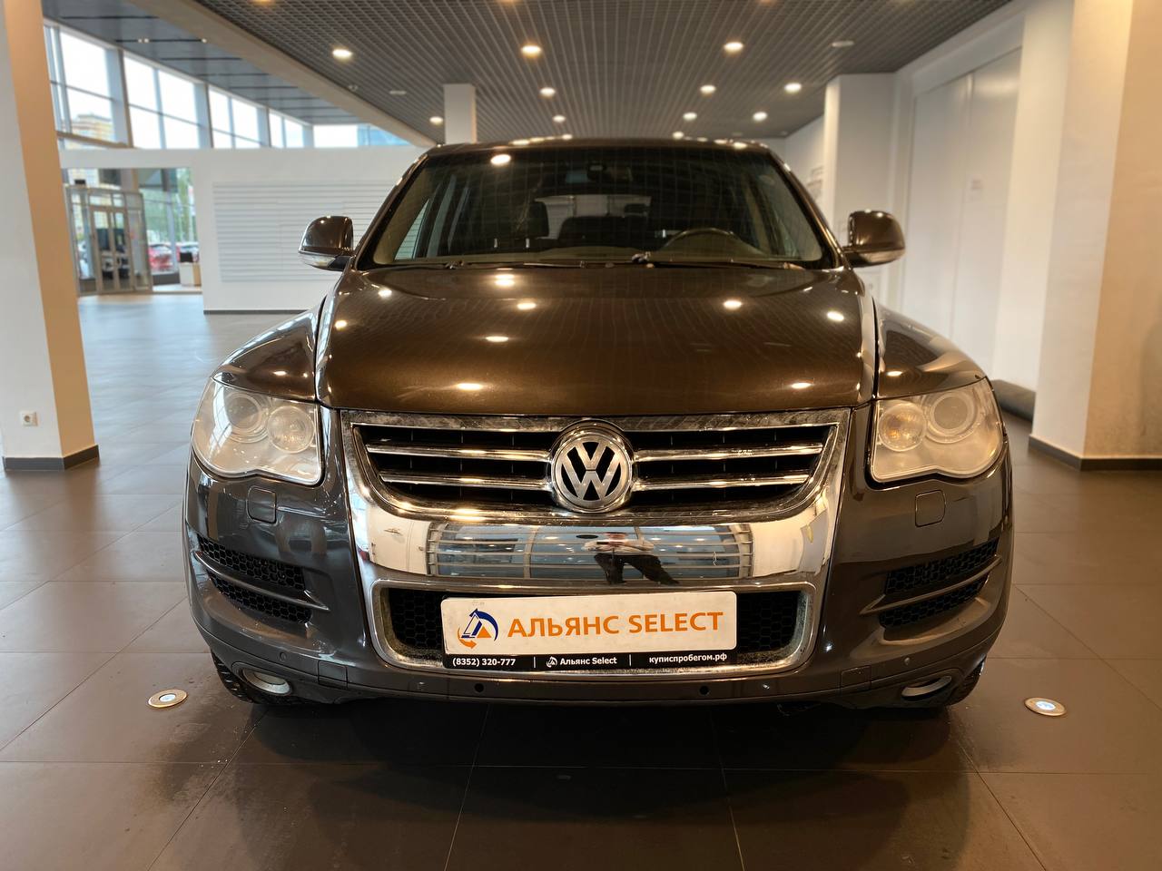 VOLKSWAGEN TOUAREG