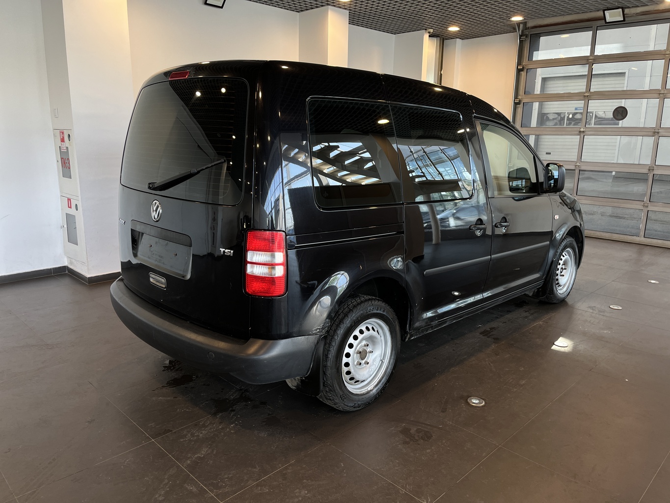 VOLKSWAGEN CADDY