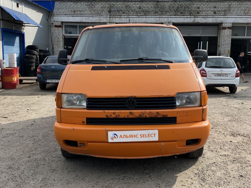 VOLKSWAGEN TRANSPORTER