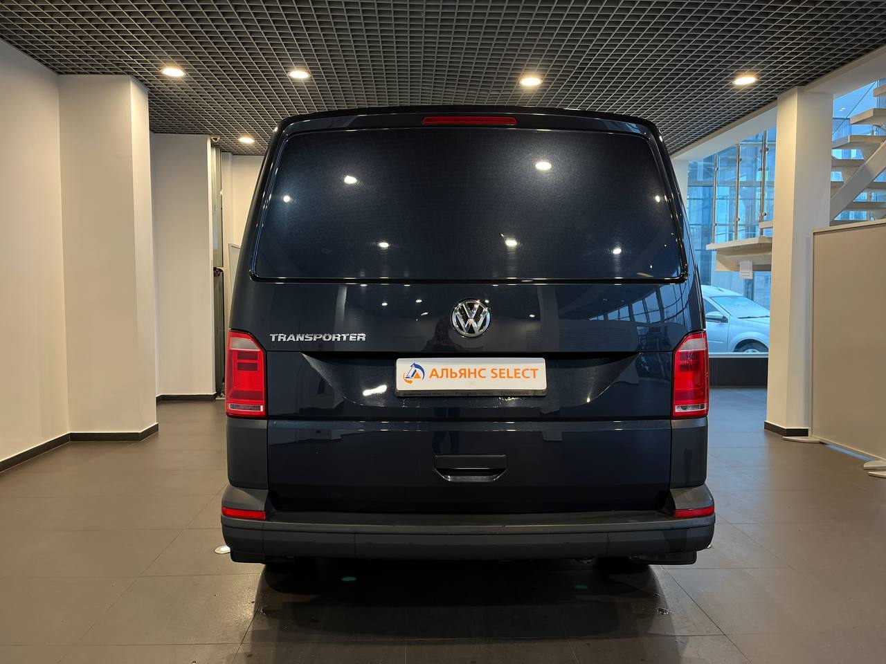 VOLKSWAGEN TRANSPORTER