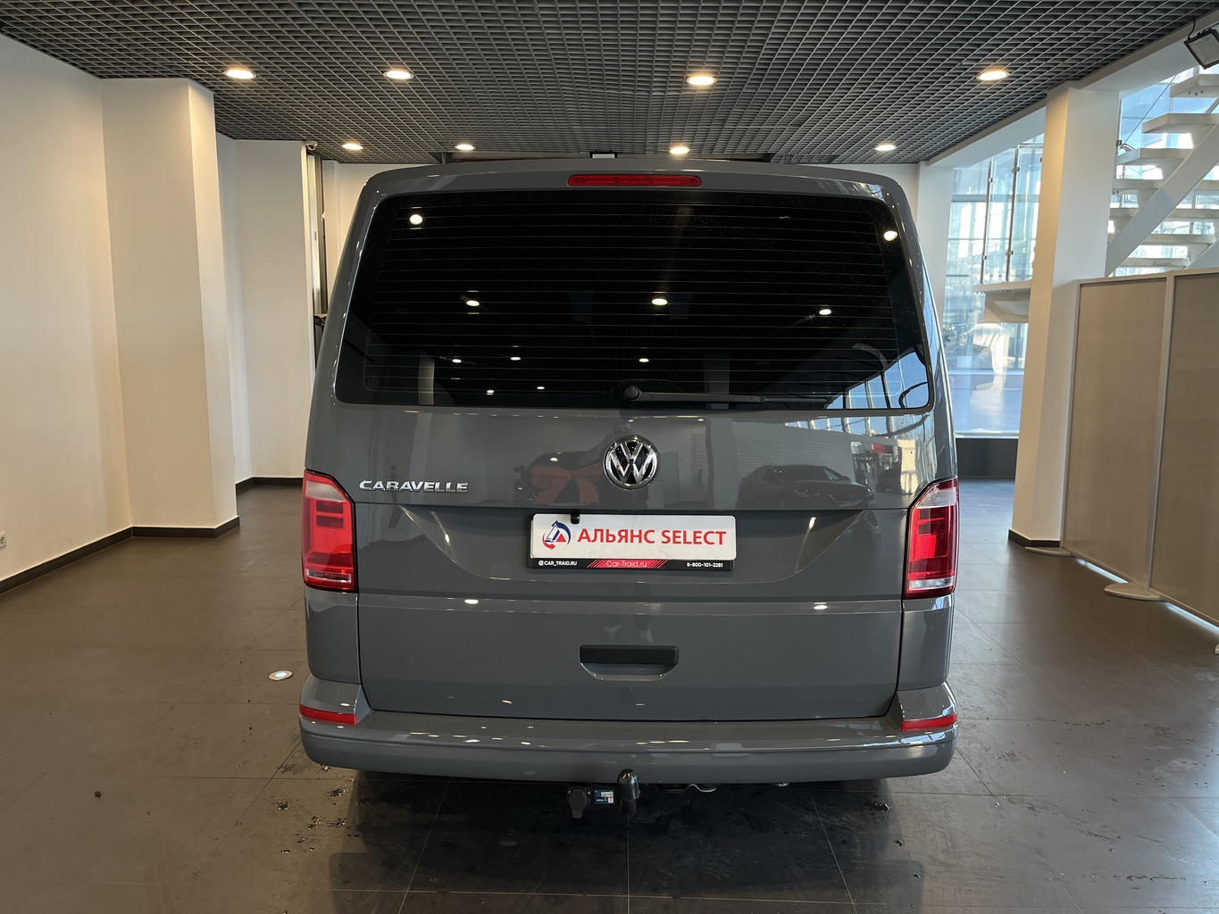VOLKSWAGEN CARAVELLE