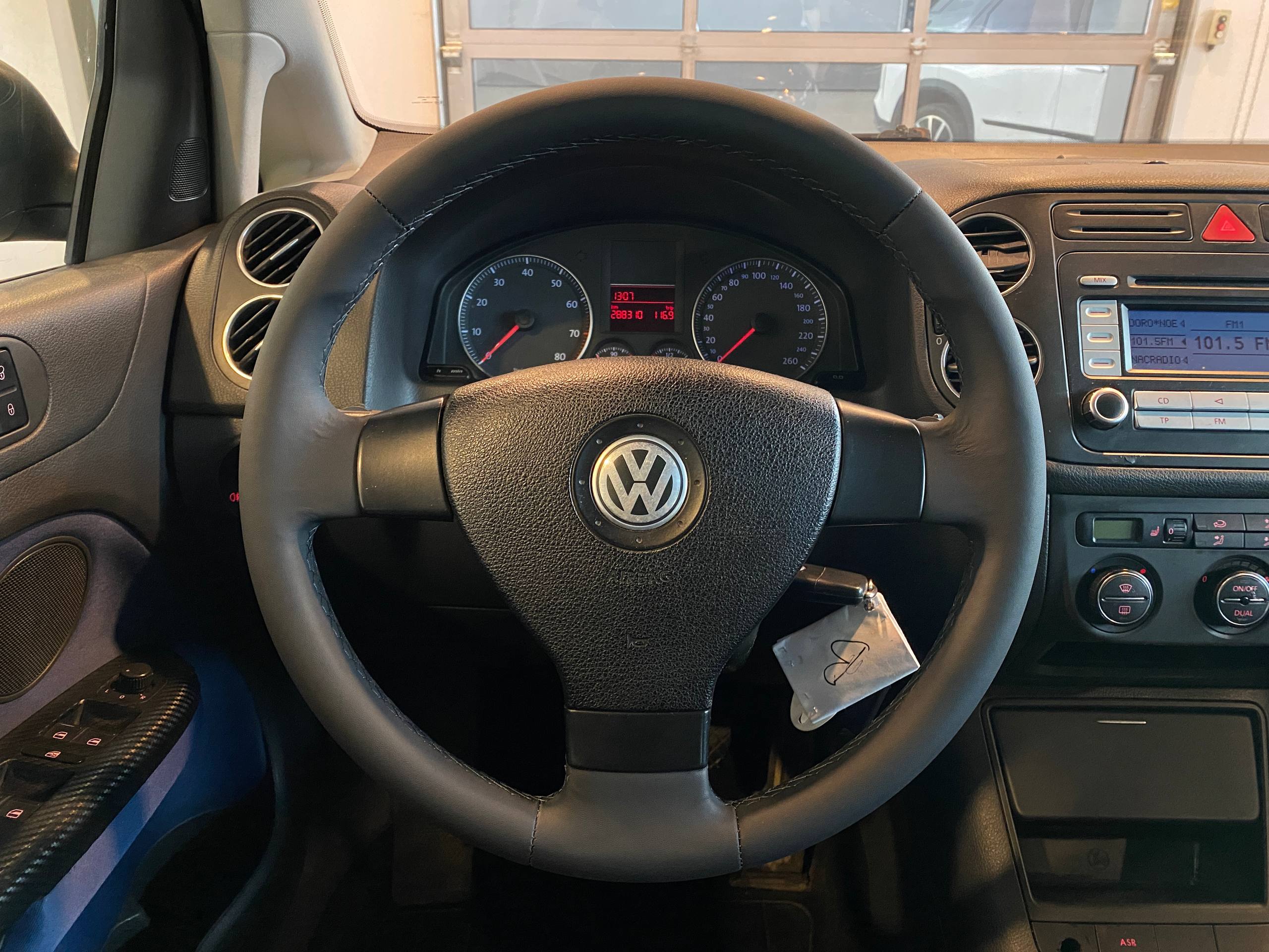 VOLKSWAGEN GOLF PLUS