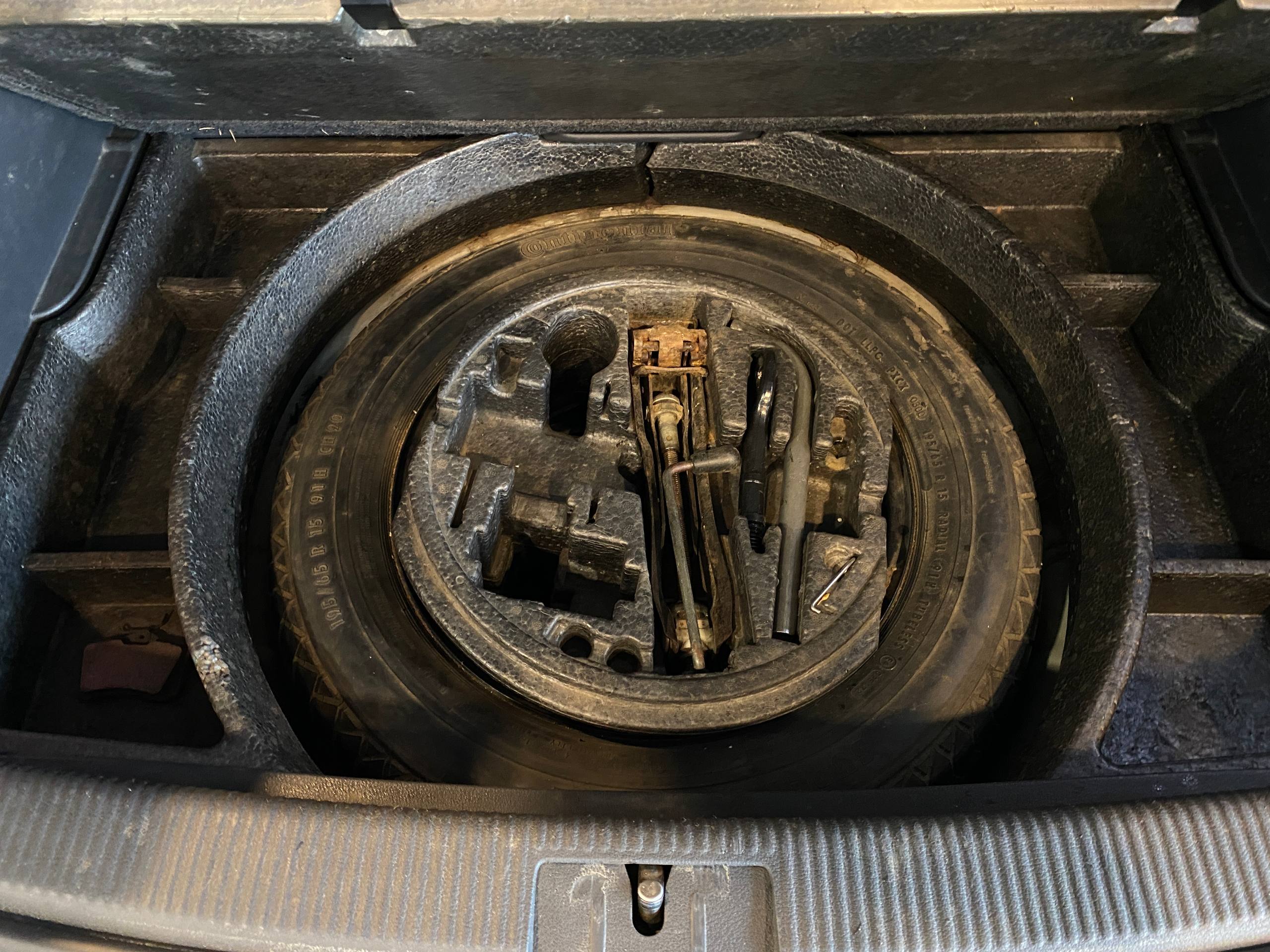 VOLKSWAGEN GOLF PLUS