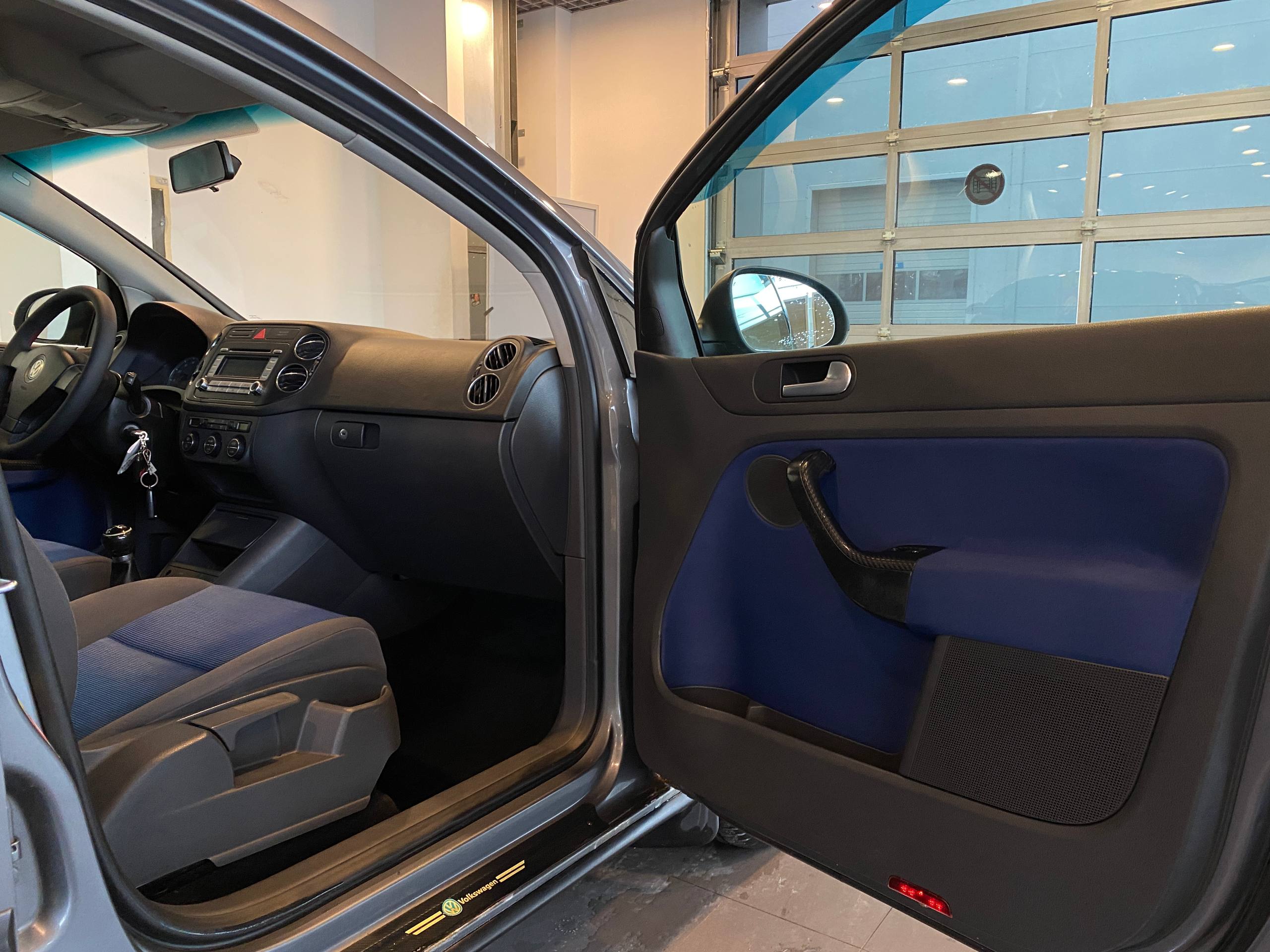 VOLKSWAGEN GOLF PLUS