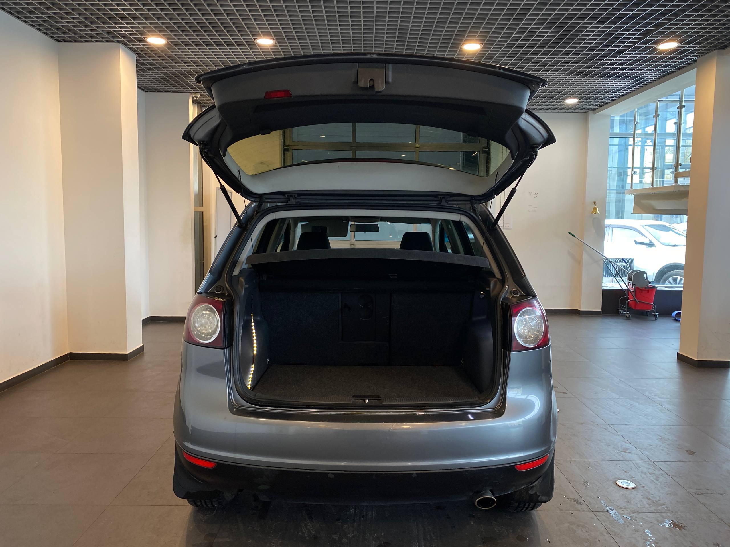 VOLKSWAGEN GOLF PLUS