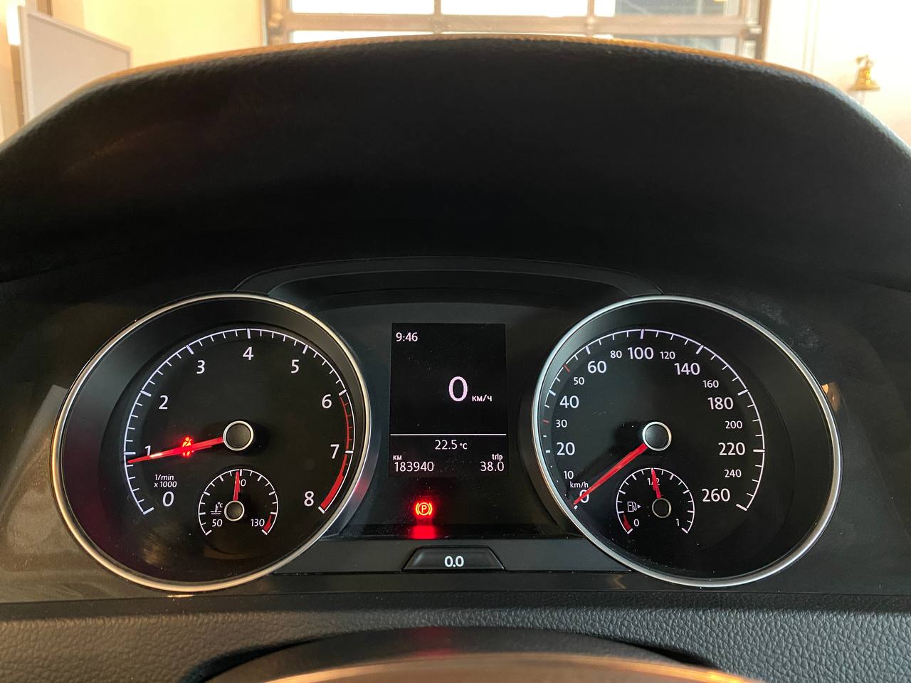 VOLKSWAGEN GOLF